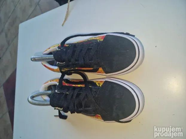 Vans patike br 32