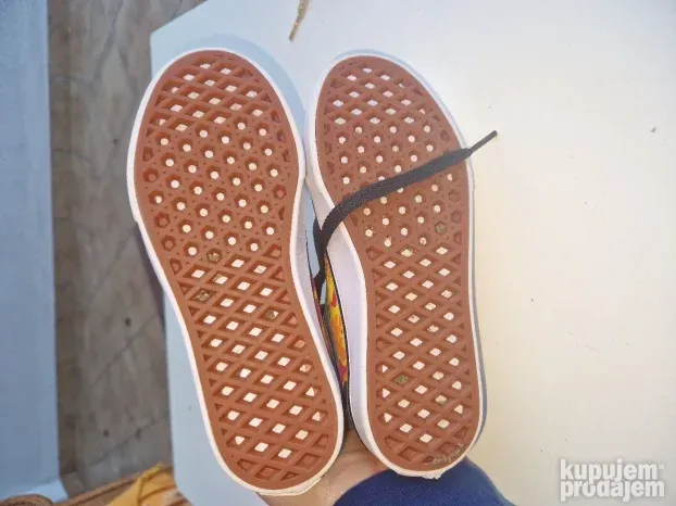 Vans patike br 32