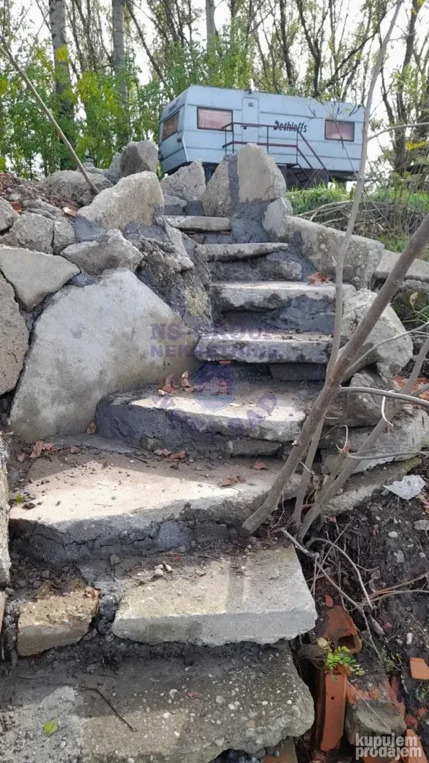 Vikendica u Beočinu, 99m2