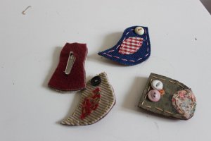 Bros 4 komada od vune rucni rad set zenski decij