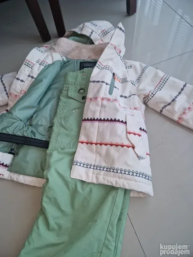 Ski kompet jakna Protest10k vel 128 i pantalone Roxy