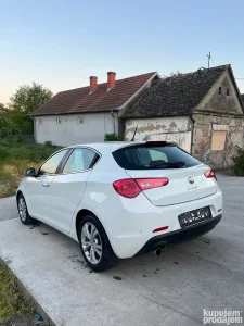Alfa Romeo Giulietta