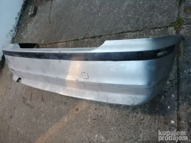Branik zadnji Bmw e46 compact