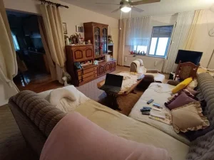 Kuća 250m2 u Petrovaradinu