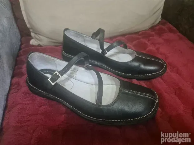 Next kožne crne br.39