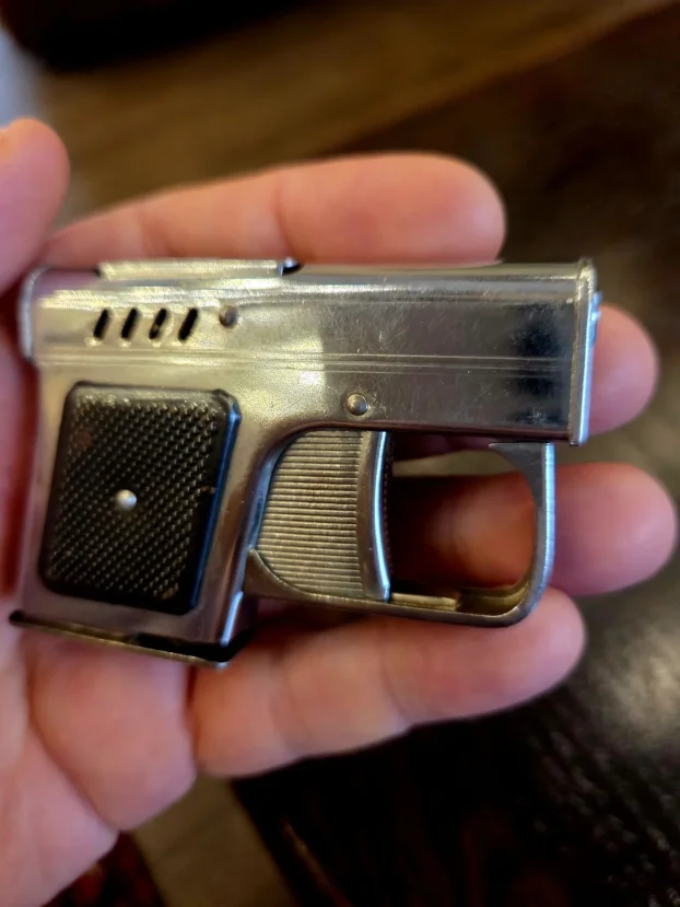 Upaljac-pistolj iz 70 - tih godina, 8 cm