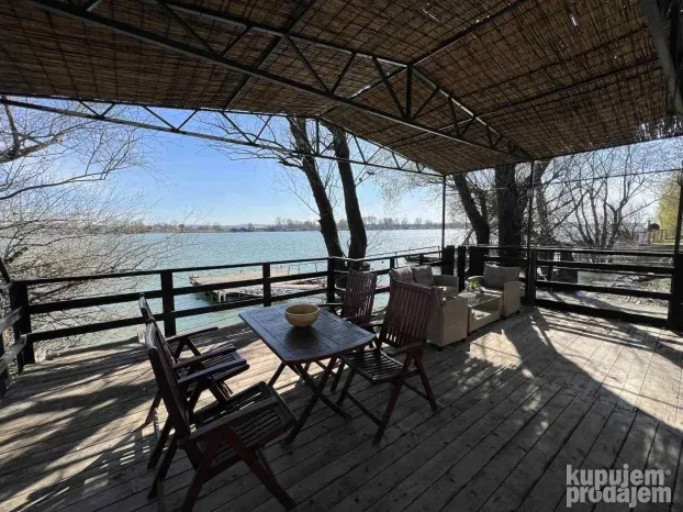 Waterfront Lasta
