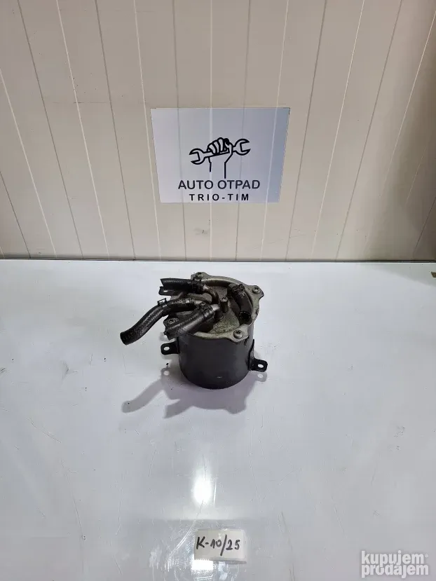 Kuciste nafte goriva audi q7 4l 3.0tdi 3.0 tdi