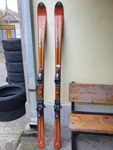 Odlicne skije ATOMIC C:9 18