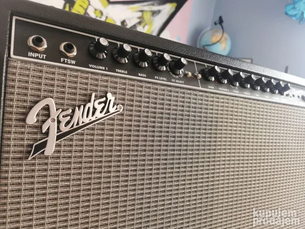 Fender champion 100 gitarsko pojačalo