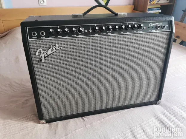 Fender champion 100 gitarsko pojačalo