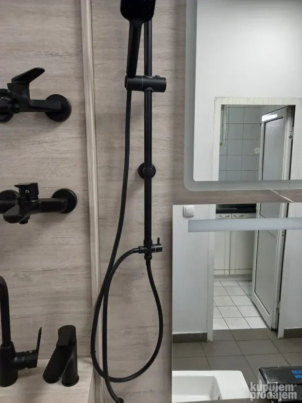 CRNA Konzola tuša komplet 200 x 200 set