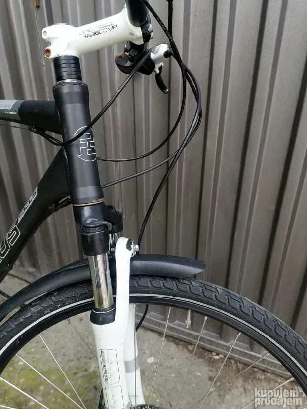Focus Cariboo Peak Cross Series 28 coli hidraulika 3x9   XXL