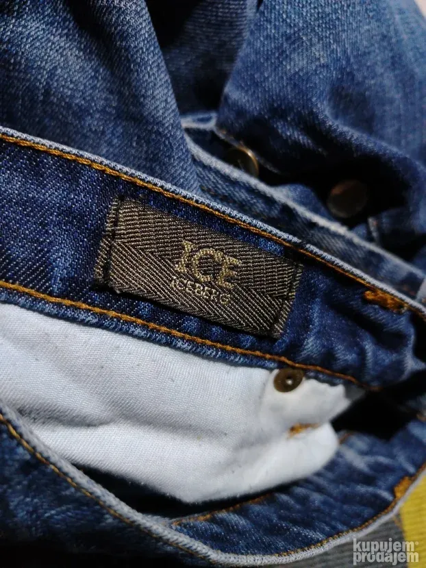 Vintage ICEBERG (by Disney Peter Pan) size 33/Original!