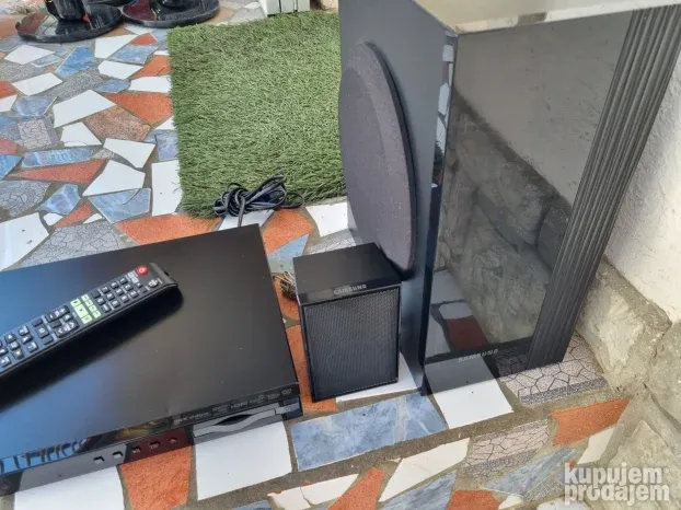Samsung HT-E4200