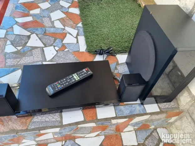 Samsung HT-E4200