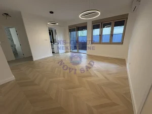 Spens, 4.0 četvorosoban, 114 m²