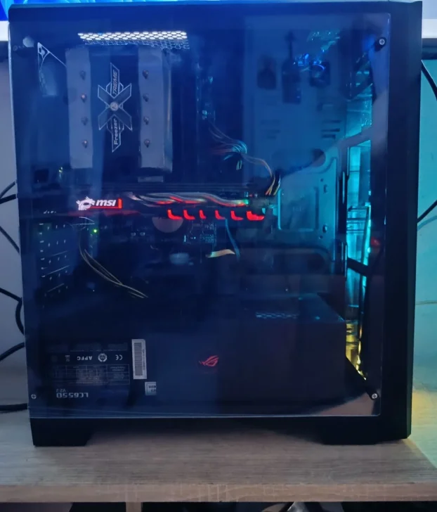GEJMER I7 4770 RX 580 8GB 16GB RAM SSD + 2TB HDD