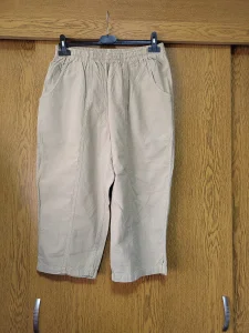 3/4 letnje pantalone snizeno