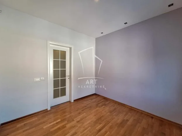 Drinićka, Senjak, 5+ petosobna, 125 m²