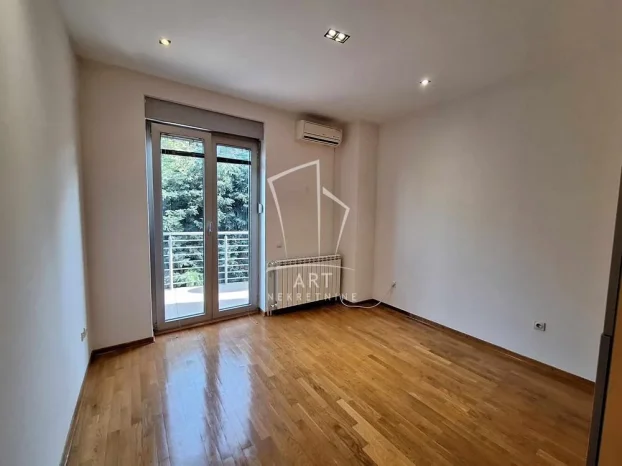 Drinićka, Senjak, 5+ petosobna, 125 m²
