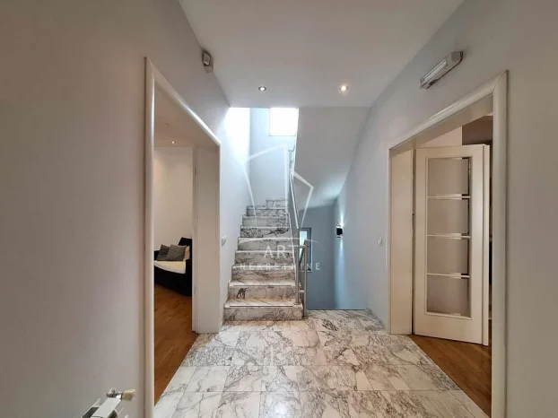 Drinićka, Senjak, 5+ petosobna, 125 m²