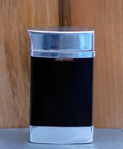 Vintage CHAMP Magic slide gasni upaljač AUSTRIA