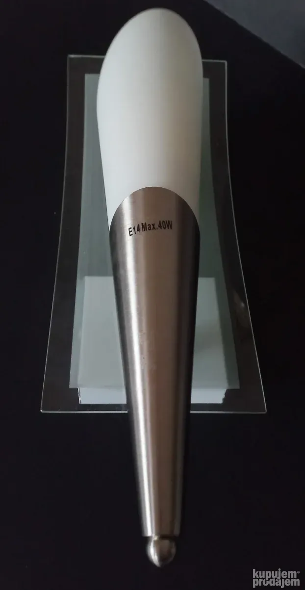 Lampa zidna Modernog dizajna br.17, Nekoriscena, Prelepa!