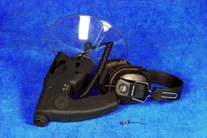 Parabolički mikrofon za prisluškivanje