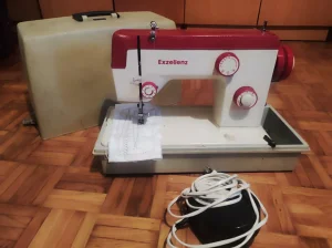 Mašina za šivenje EXZELENZ RS-76