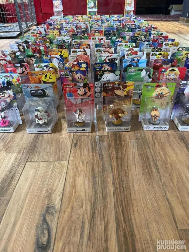 Amiibo figure Nove 2