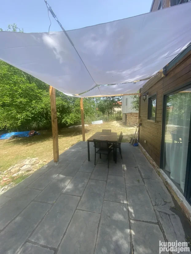 Arsenija Carnojevica 15, Nemenikuće, 1.0 jednosobna, 30 m²