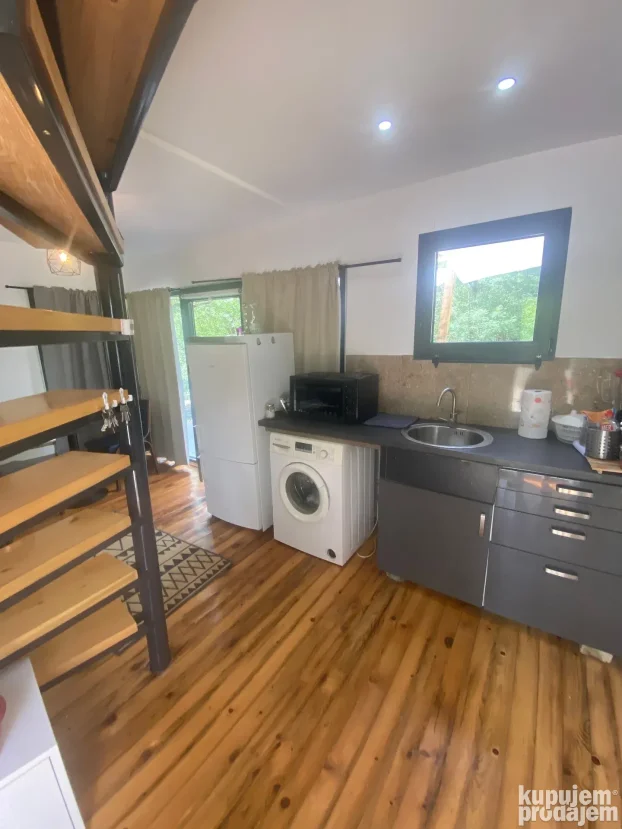 Arsenija Carnojevica 15, Nemenikuće, 1.0 jednosobna, 30 m²