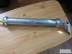 Pistolj za boile pneumatski