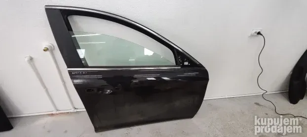 alfa romeo giulietta vrata prednja desna