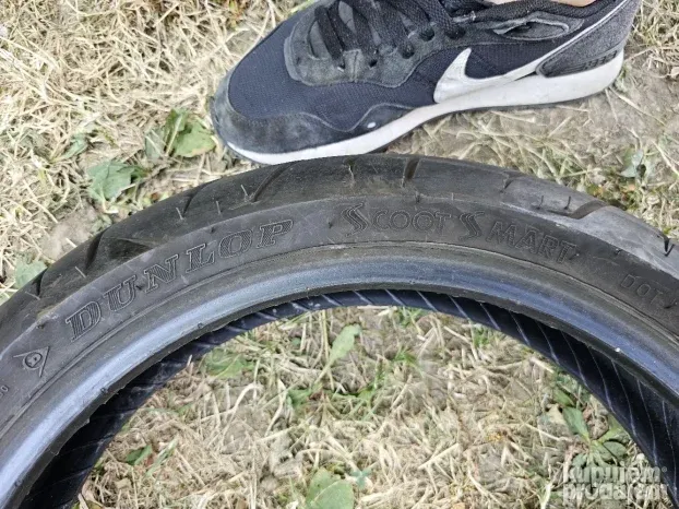 Moto guma dunlop 120/70/15 god 2019