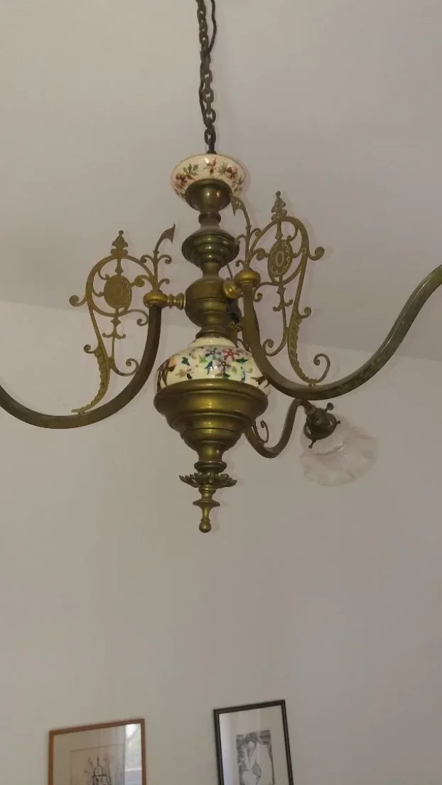 Luster ZSOLNAY 1920 godina