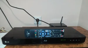 Lg BD550 Blu-ray plejer