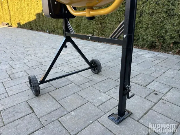 Mesalica za beton 140L - Made in France