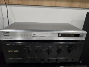 Onkyo DV-SP403E DVD player/CD/DivX