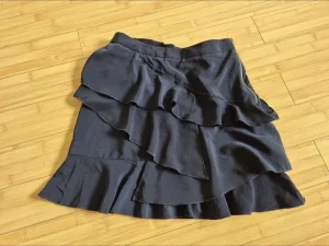 RASPRODAJA H&M suknja (Svajcarska)