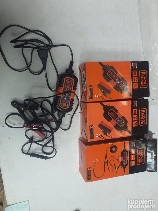 Punjac Akomulatora 612 6 V,12V1.2A1.2A 3Kom-Black &Decker