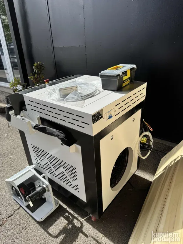 Fiber laser za varenje ciscenje metala 3u1 MBL 1500w