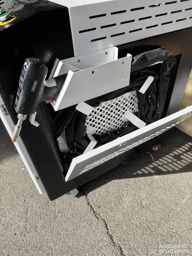 Fiber laser za varenje ciscenje metala 3u1 MBL 1500w