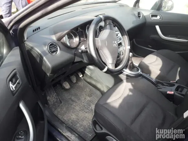 Peugeot 308 retrovizori