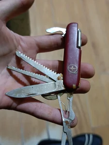 Vintage Noz svajcarac preklopni