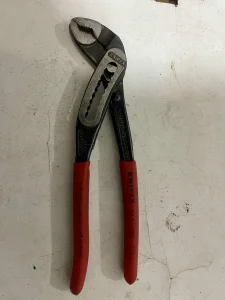 Knipex alligator 88 01 180