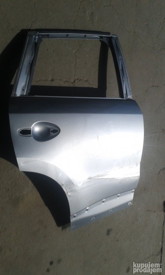 Mazda CX 5 zadnja desna vrata