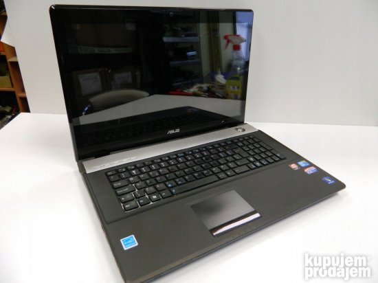 Asus X77J - 17.3 - Intel i7 - HDD 500 Gb - RAM 4 Go