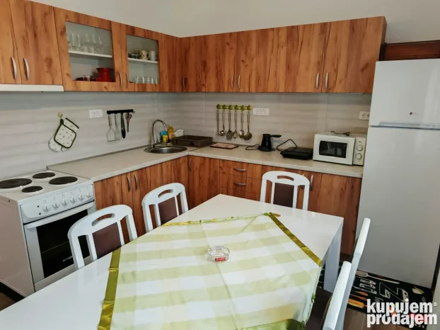 Domaćinstvo Nikolić Petnica